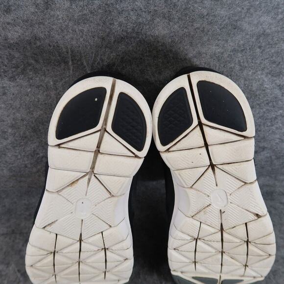 Nike Shoes Womens 8.5 Sneaker Athletic Running Cross Trainer Free TR Fit 4 Black - Picture 11 of 13